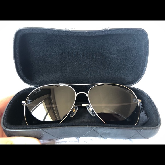 Brand new Chanel pilot polarized sunglasses - Picture 8 of 10